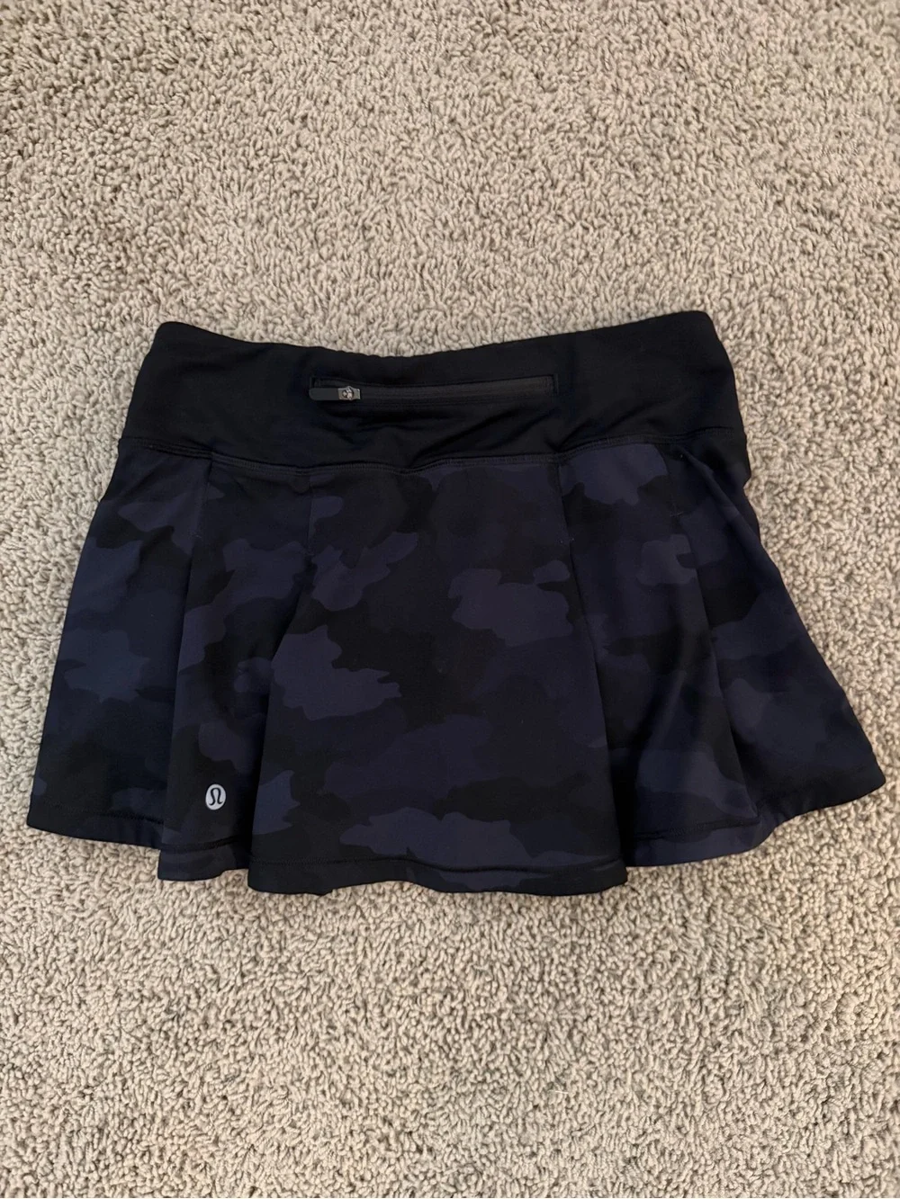 Lululemon Athletica Black Camo Pace Rival Skirt